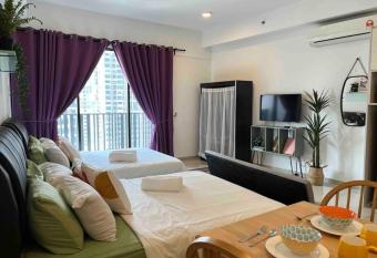 I-City Shah Alam brand new Airbnb! has Balcony rooms