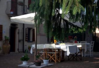 B&B FETONTE has Balcony rooms