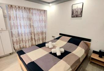 DOMINO Studio allows 18 year olds to book a room