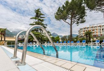 Hotel Gardesana has Balcony rooms