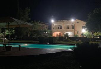 Masseria Le Zavattole has Balcony rooms