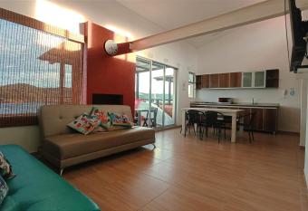 Villa Campestre Majagua - Lago Calima - Darien has Balcony rooms