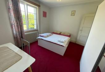 Heart of Basel, Beautiful Guest House allows 18 year olds to book a room