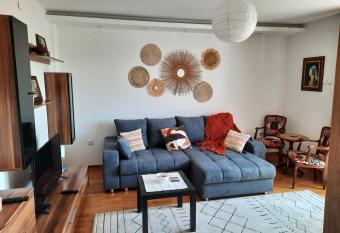 Biser Dunava -- Pearl of Danube Apartment has Balcony rooms