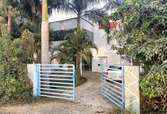 OYO 88066 KVS Lodge allows 18 year olds to book a room