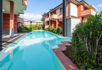 Apartment Self 2punto0 has Balcony rooms