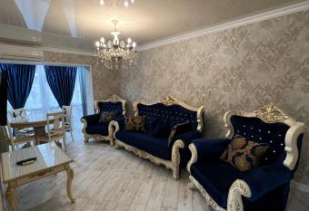                                            37/1 has Balcony rooms