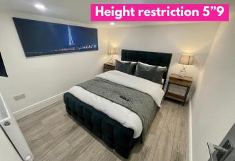 Osborne luxury hot tub and jacuzzi suites has rooms with a private hot tub