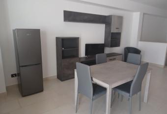 Monticelli Casa Vacanza has Balcony rooms