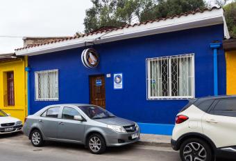 Hostal Caleta Abarca allows 18 year olds to book a room