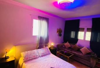 Charmant appartement au centre-ville de tanger has Balcony rooms