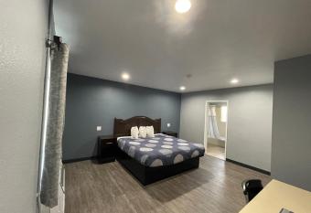 Cornett Motel allows 18 year olds to book a room