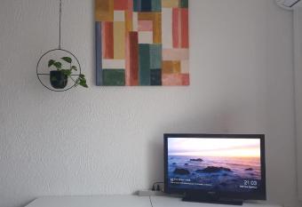 Studio tout confort centre ville - Balcon, Clim, TV, Wifi allows 18 year olds to book a room