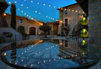 Masseria del Carmine Maggiore 1817 has Balcony rooms