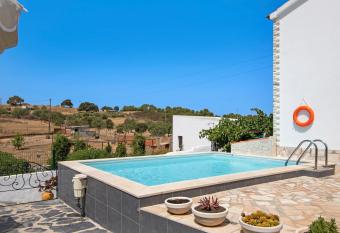 Casa dos Jotas has Balcony rooms