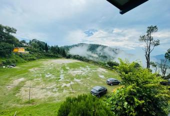 Sports Lover Home Stay has Balcony rooms