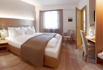 Hotel Post Gries has Balcony rooms