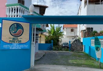Hostel Mar  Vida allows 18 year olds to book a room