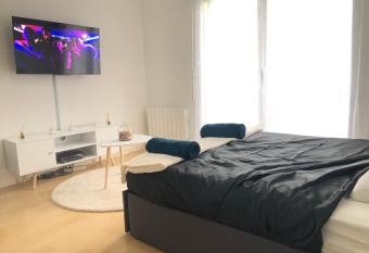 Studio torcy has Balcony rooms