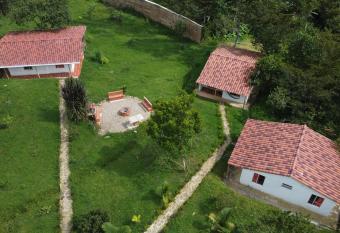 Ecoturismo  has Balcony rooms