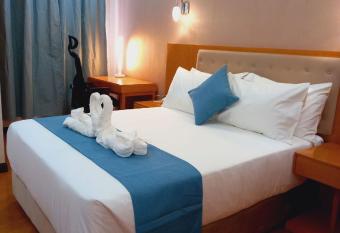 Z Addis Hotel allows 18 year olds to book a room