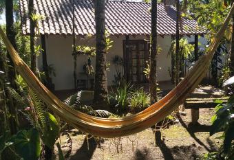 Armaz  m do Porto Chal   Ixora allows 18 year olds to book a room