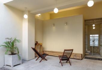 Casa Hidalgo has Balcony rooms