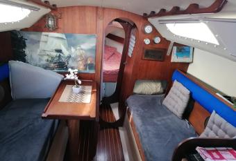 Voilier de charme    quai has Balcony rooms