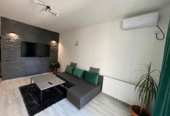 Relax Apartament Mamaia Nord has Balcony rooms