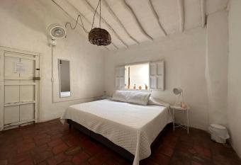 Casa Sua has Balcony rooms