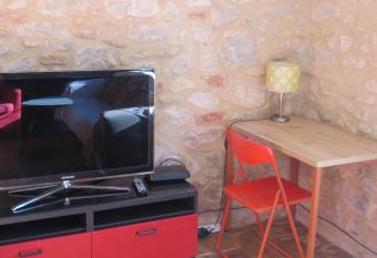 1natura has rooms with a private hot tub