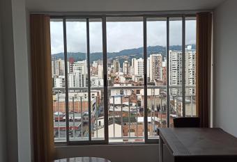 1705 apartaestudio 1 habitaci  n allows 18 year olds to book a room