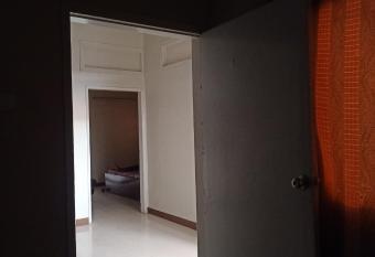 Hotel White Rose Inn Karachi has Balcony rooms