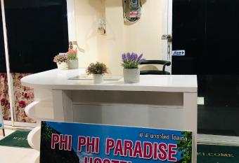 Phi Phi Paradise Hostel allows 18 year olds to book a room