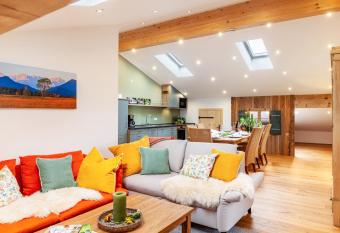 Xaver has Balcony rooms