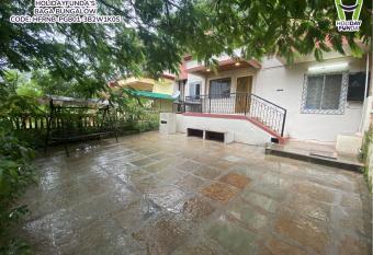 HOLIDAYFUNDA s Homestay - Baga Bungalow has Balcony rooms