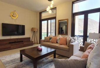 ONE Elegant Apartment in Muscat Bay 02 has Balcony rooms