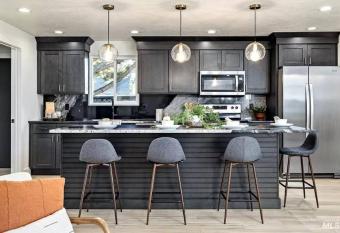 Mid Century Modern Boise-River Bungalow w/ Hot Tub has rooms with a private hot tub