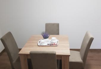 Sun Apartmani has Balcony rooms