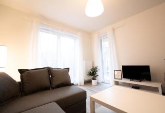 Apartament Bravo has Balcony rooms