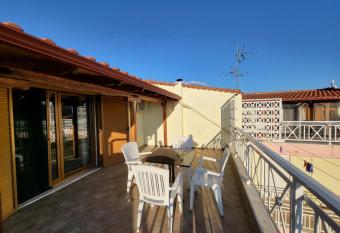 OLYMPIAN GODS has Balcony rooms