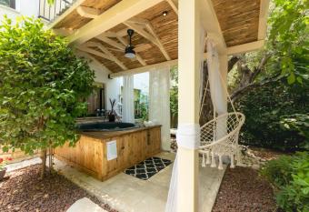          119 -                                                                                                     allows 18 year olds to book a room