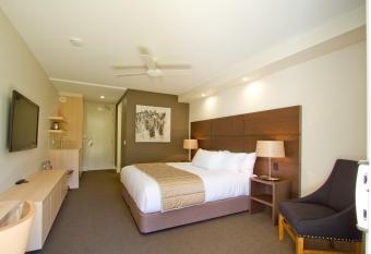 The Remington Muswellbrook has Balcony rooms