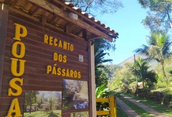 Recanto dos P  ssaros - Sana Chal  s allows 18 year olds to book a room