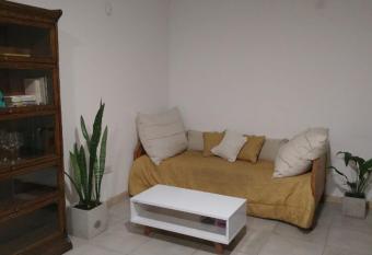 Apartamento y cochera coraz  n de Mendoza allows 18 year olds to book a room