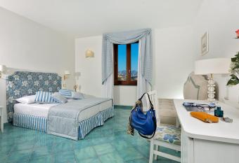 Villa Maria allows 18 year olds to book a room