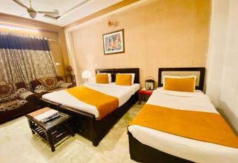 Hotel Meenakshi Udaipur - Family Preffered Hotel has Balcony rooms