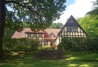 Hotel Egeskoven has Balcony rooms