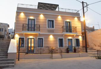 Syrene Luxury Suites has Balcony rooms