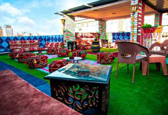 Castle Hotel has Balcony rooms